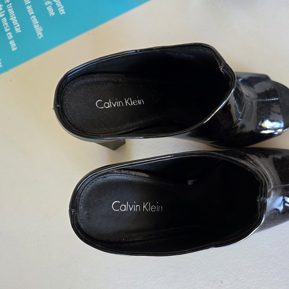 Calvin Klein Glossy Black Dress Slider